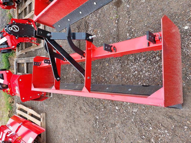 Attachments  Walco Box Scraper Photo
